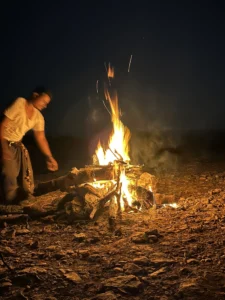 nocne ognisko na Sokortcie